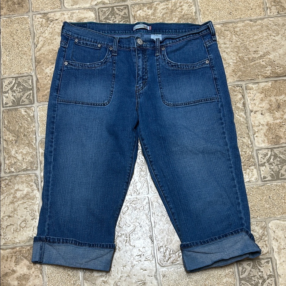 Levi's Dark Blue Cropped Ankle Jeans